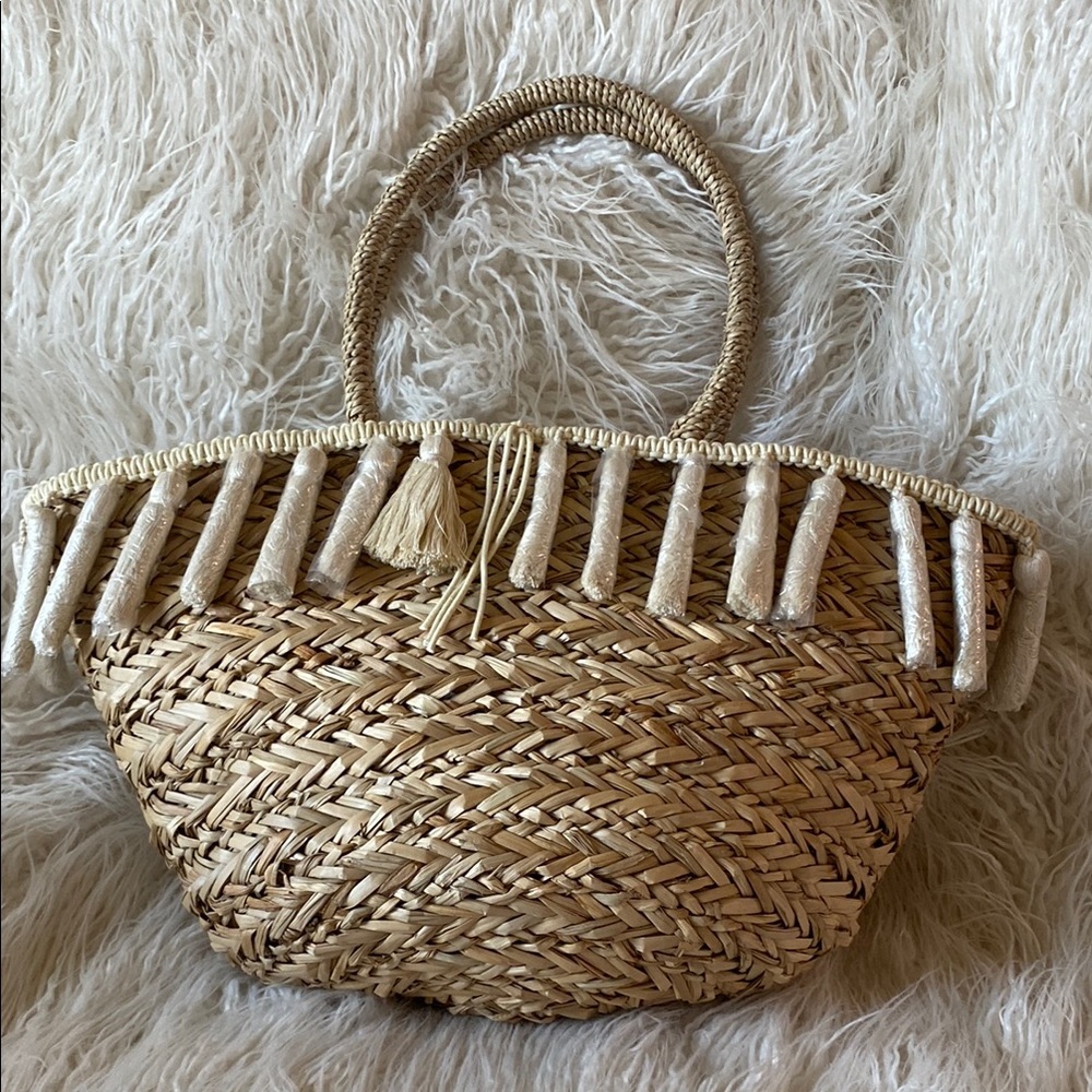 NWT Florabella Wilmington Tote, Natural & Ivory - Picture 8 of 9